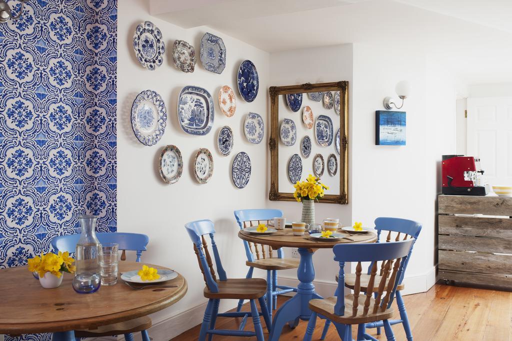 The Townhouse Strand Данмор-Ист Экстерьер фото